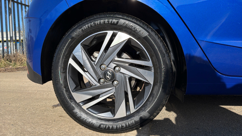 Hyundai i20 1.0T GDi 48V MHD SE Connect 5dr Petrol Hatchback